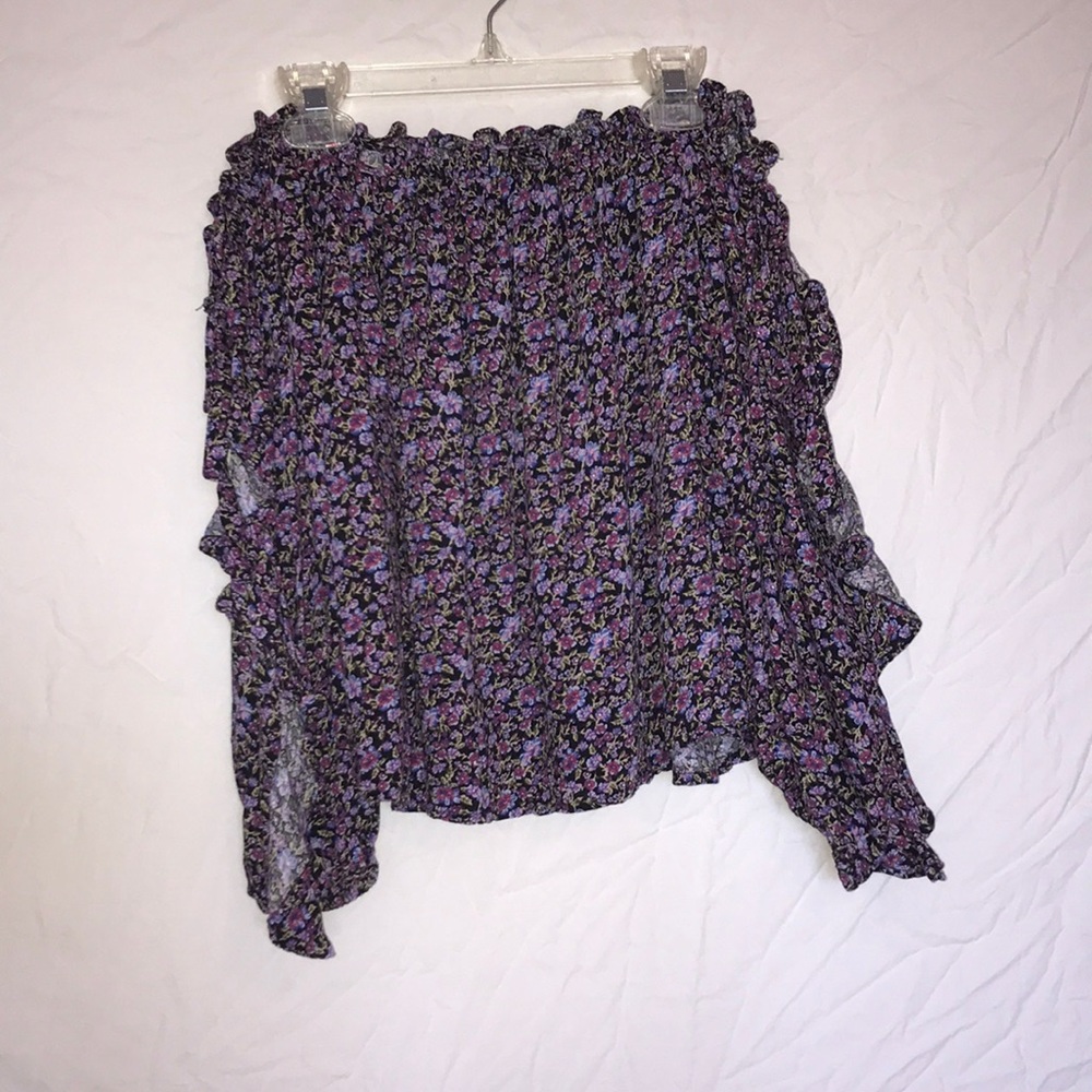 American Eagle shirt